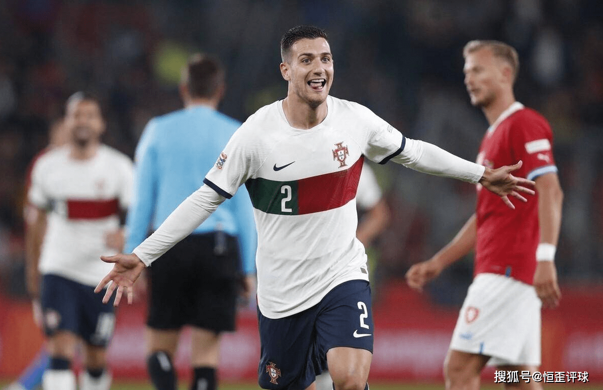 今晚足总杯传出新动向，费城76人主帅复盘，管理层表态——更衣室稳定，年轻球员得到机会的简单介绍爱游戏官网